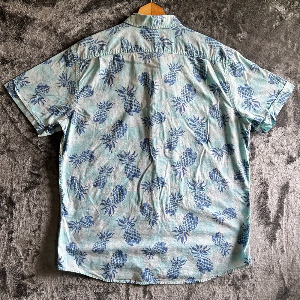 Izod Saltwater Relaxed Classics Blue Pineapple Pattern Shirt‎ XL Button Down - Picture 4 of 6